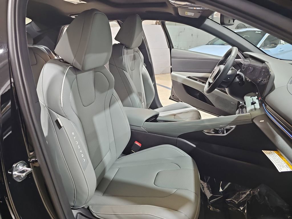 New 2026 Hyundai Elantra Limited image 10