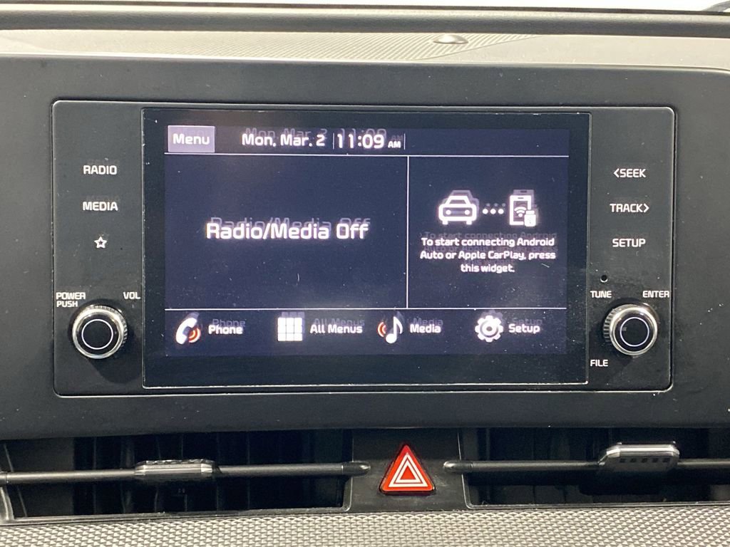 Used 2024 Kia Sportage LX image 12