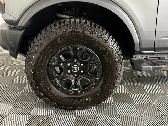 Used 2022 Ford Bronco Wildtrak AWD/4WD image 13