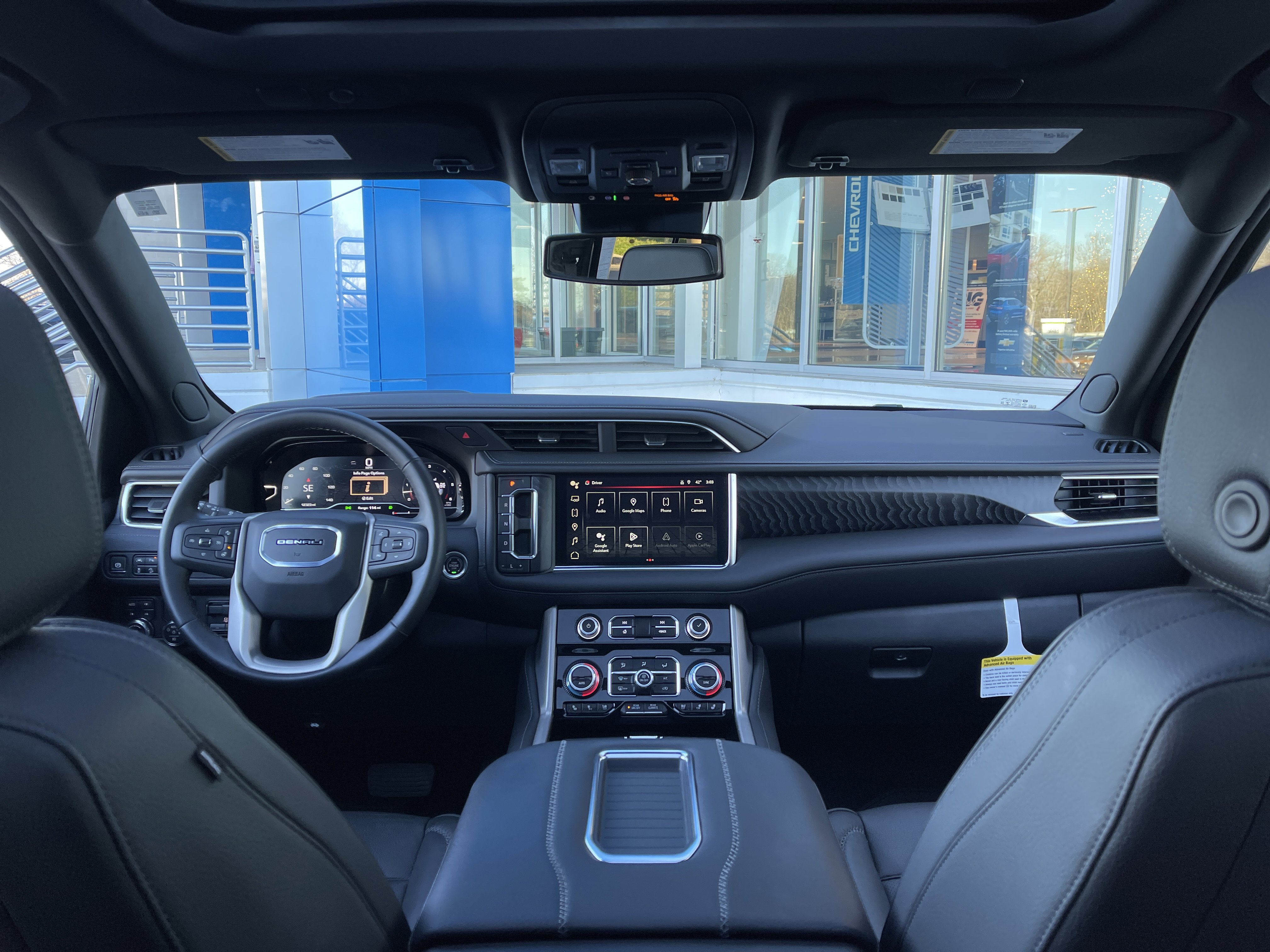 Used 2024 GMC Yukon Denali w/ Max Trailering Package image 27