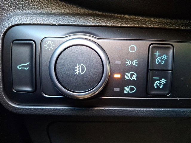 Used 2025 Ford Explorer ST image 25