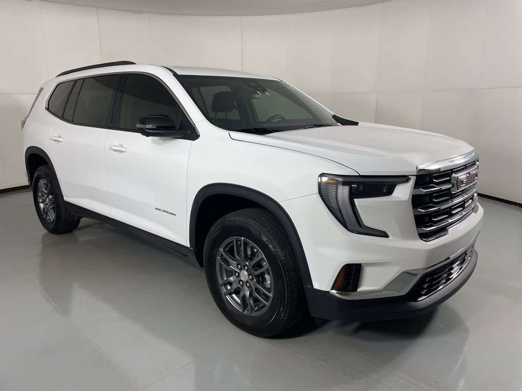 Used 2025 GMC Acadia Elevation image 2