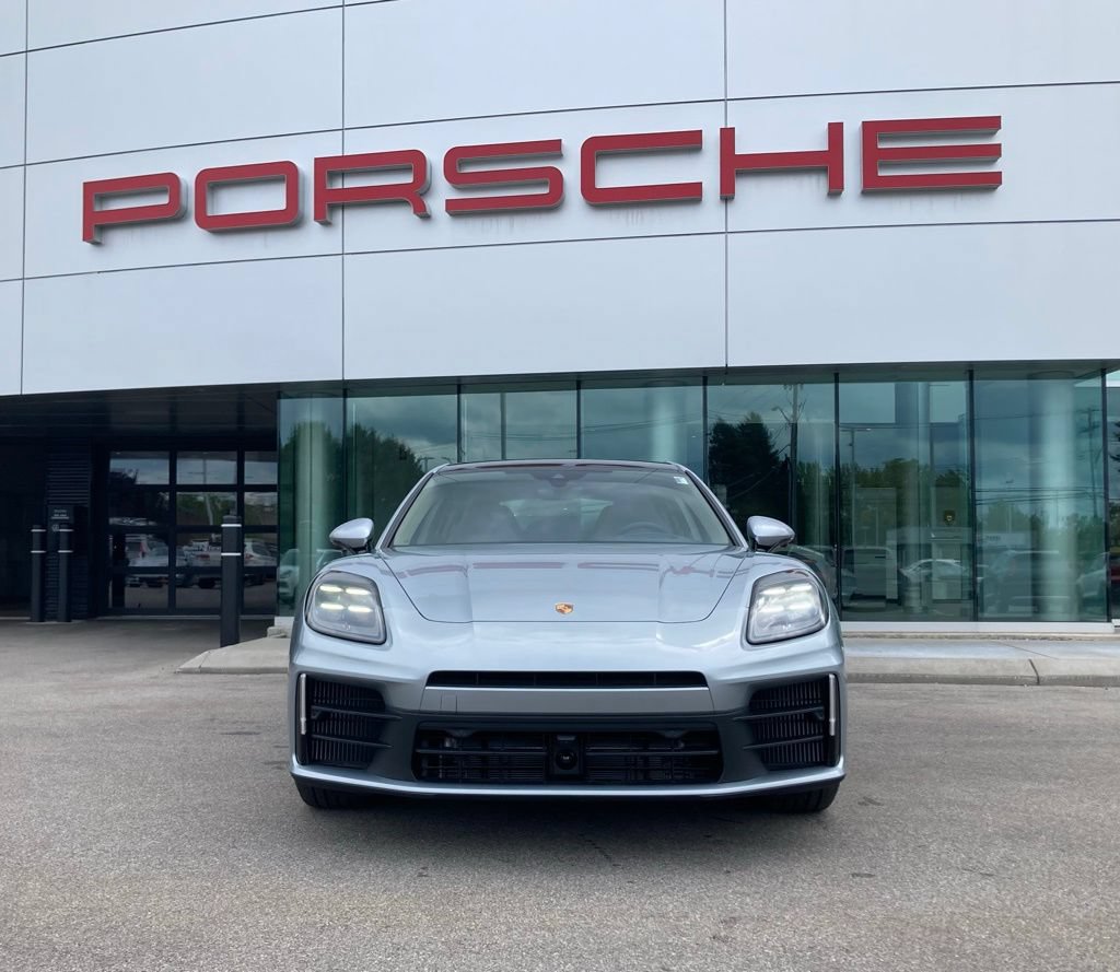 New 2025 Porsche Panamera RWD image 19