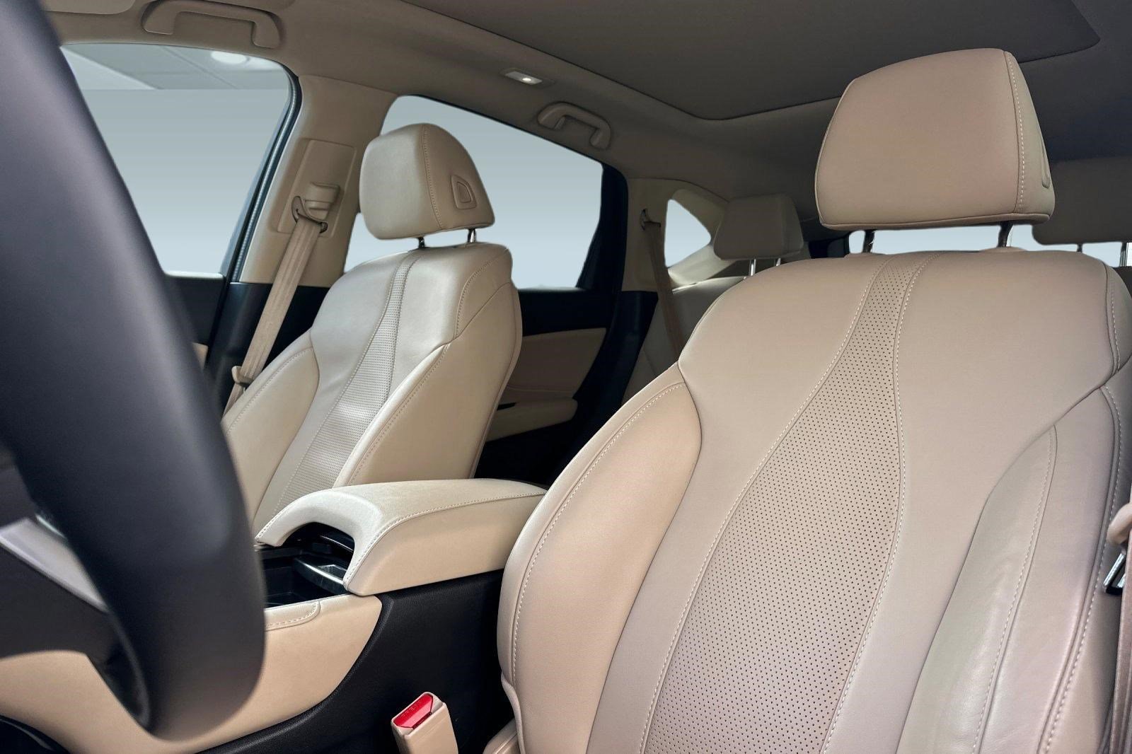 Used 2022 Acura RDX AWD w/ Technology Package image 24