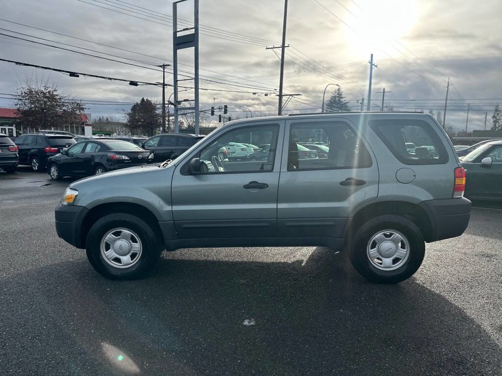 Used 2006 Ford Escape XLS image 9