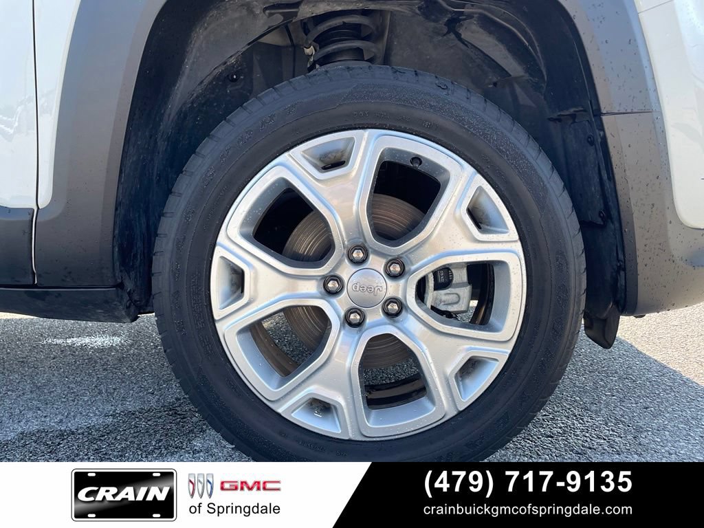 Used 2022 Jeep Renegade Limited AWD/4WD image 31