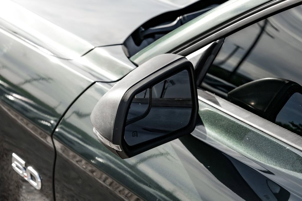 Used 2016 Ford Mustang GT Premium image 37
