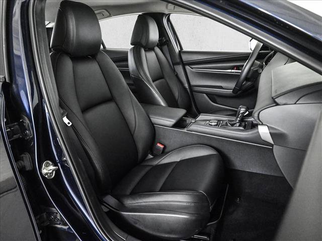 Used 2020 MAZDA MAZDA3 Sedan w/ Select Package image 21