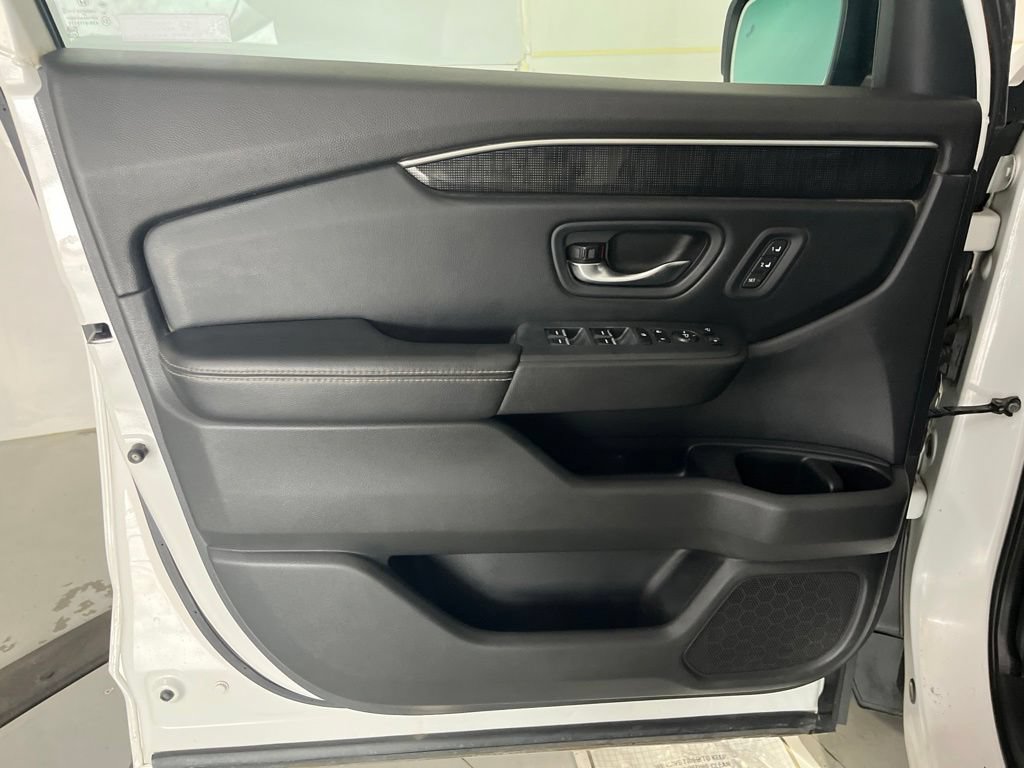 Used 2023 Honda Pilot Elite image 28