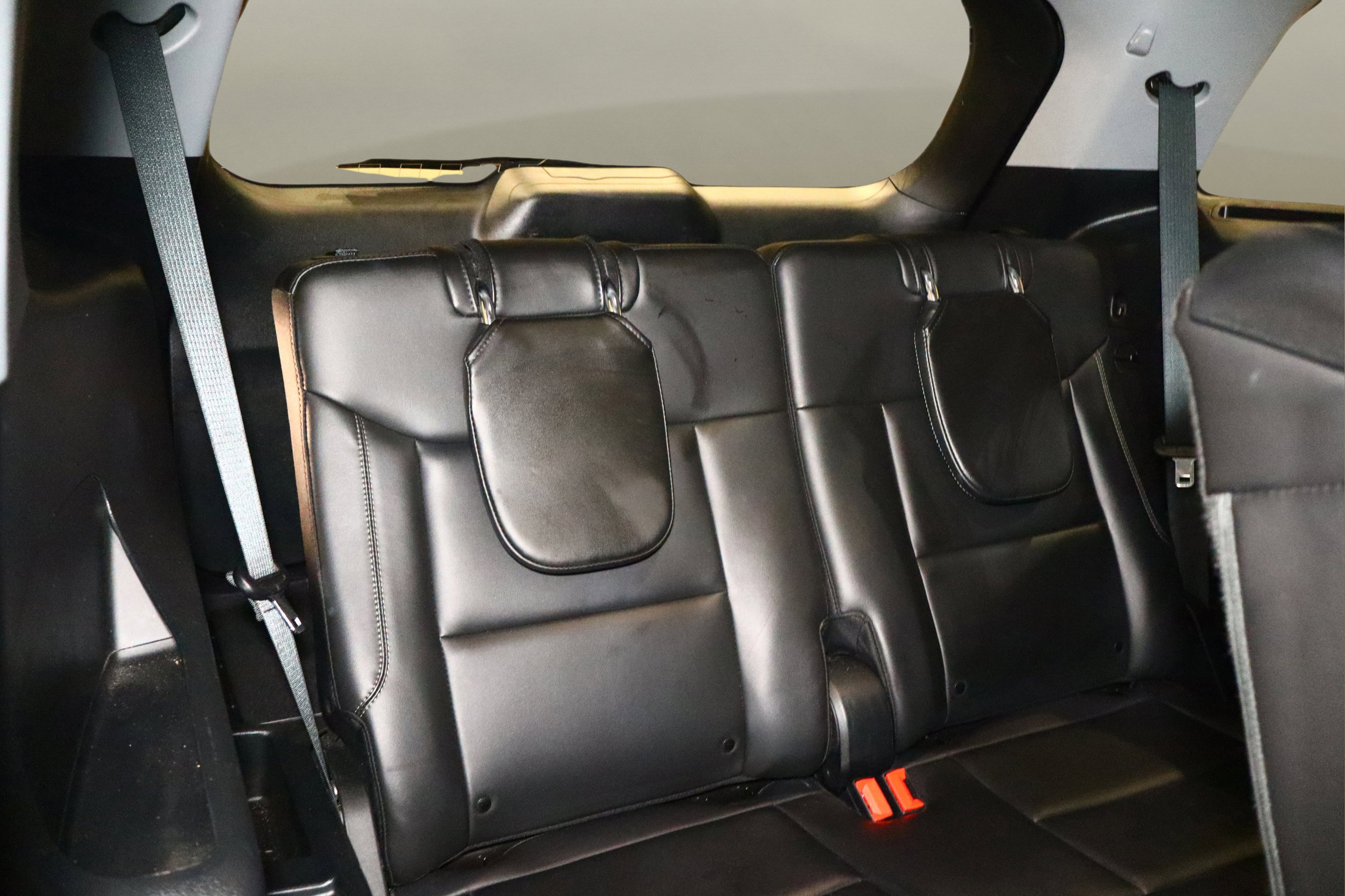 Used 2024 Ford Explorer XLT w/ Equipment Group 202A image 19