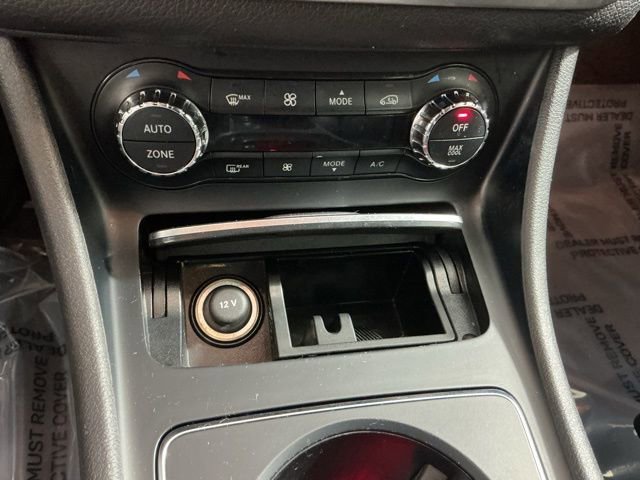 Used 2018 Mercedes-Benz CLA 250 image 25