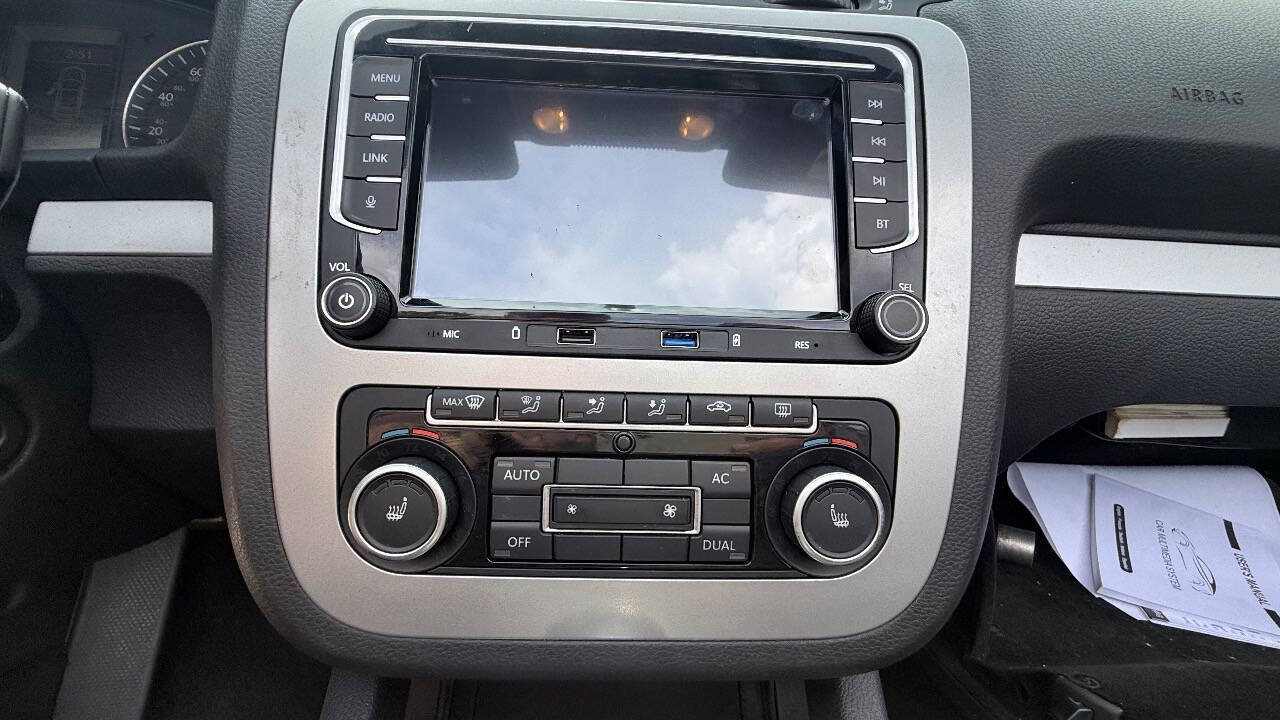 Used 2012 Volkswagen Eos Komfort FWD image 56