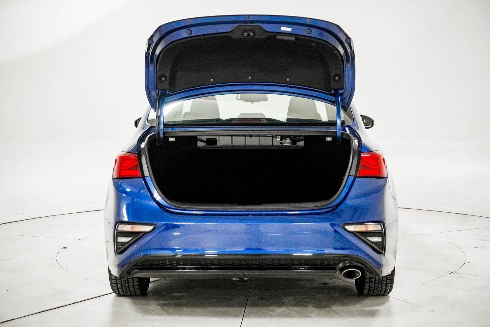 Used 2021 Kia Forte EX image 8