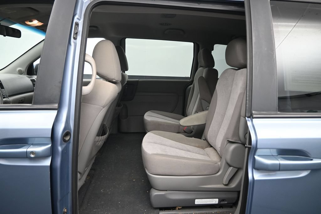 Used 2012 Kia Sedona LX FWD image 18