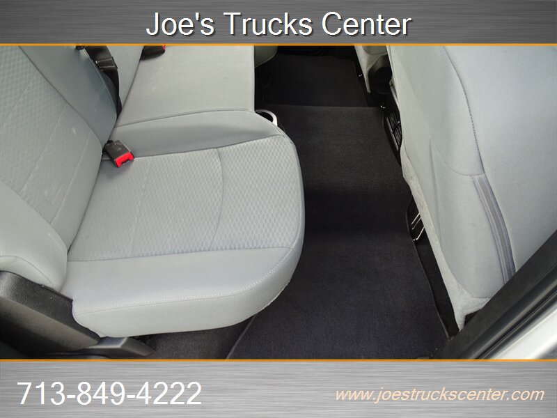 Used 2018 RAM 3500 Tradesman w/ Chrome Appearance Group AWD/4WD image 33