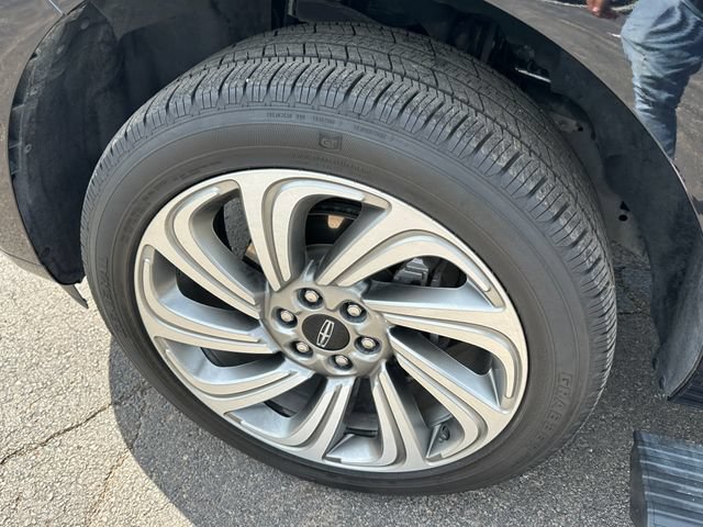 Used 2022 Lincoln Navigator Reserve AWD/4WD image 7