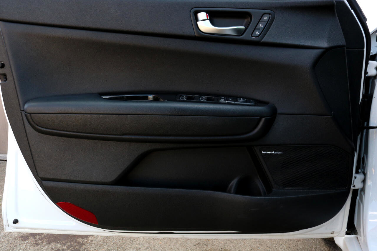 Used 2019 Kia Optima SX image 18