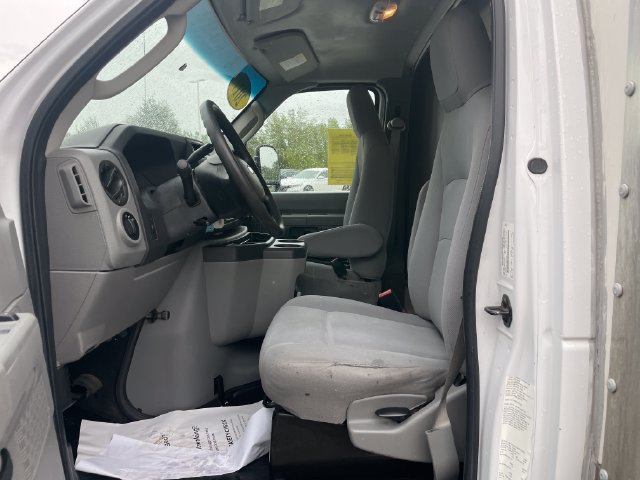 Used 2017 Ford E-450 and Econoline 450 Super Duty w/ Power Windows & Locks Group RWD image 19