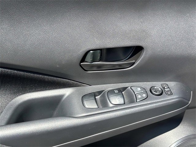 New 2025 Nissan Kicks Play S image 20