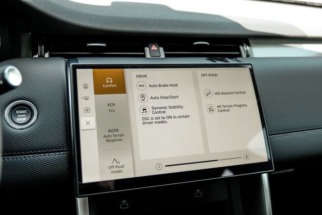 New 2026 Land Rover Discovery Sport Landmark AWD/4WD image 38