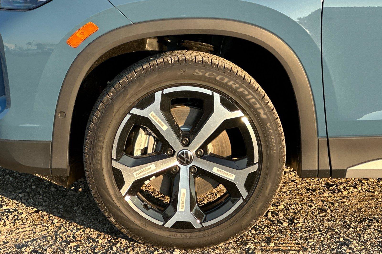 New 2026 Volkswagen Tiguan SE AWD/4WD image 23