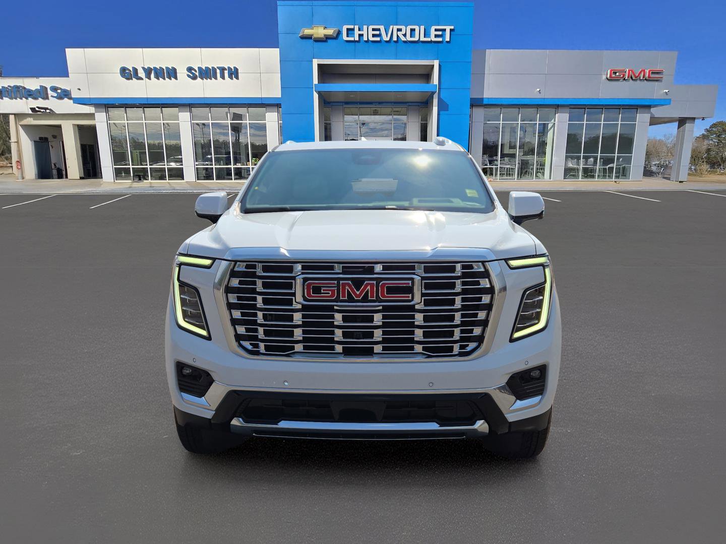 New 2026 GMC Yukon XL Denali w/ Advanced Technology Package image 2