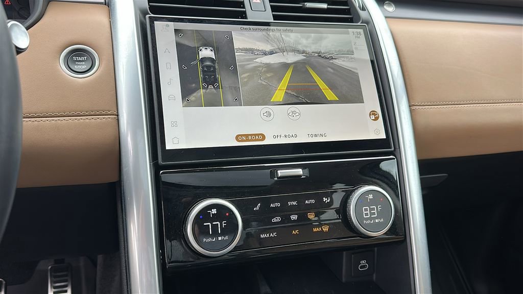 Certified 2025 Land Rover Discovery Metropolitan Edition image 17