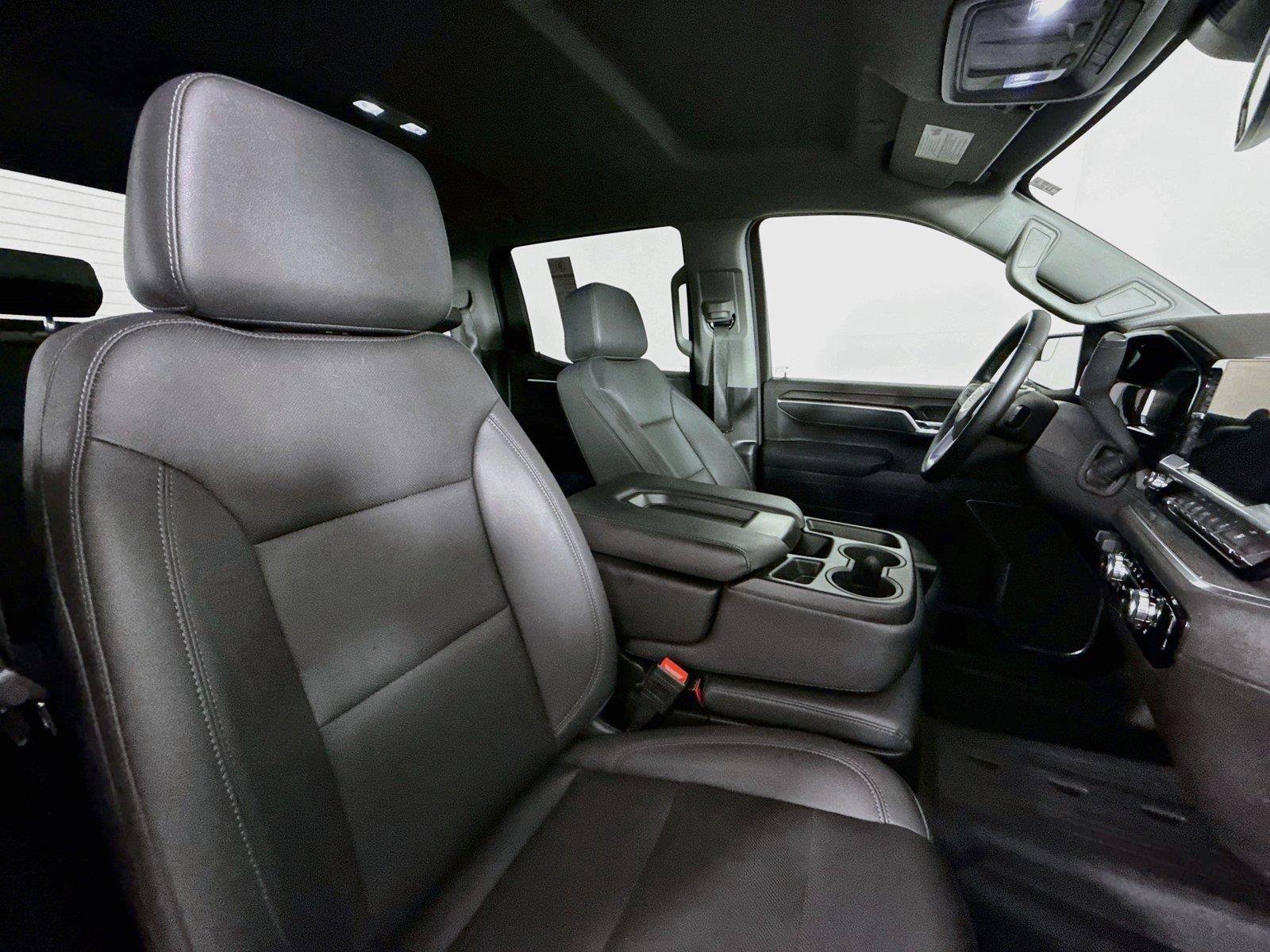 Used 2025 GMC Sierra 1500 SLT AWD/4WD image 38