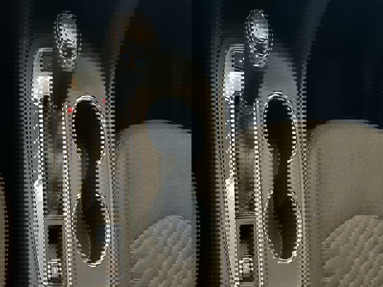 Used 2020 Chevrolet Equinox LT image 20