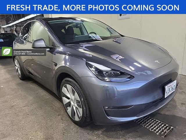 Used 2023 Tesla Model Y Long Range image 1