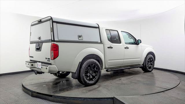 Used 2021 Nissan Frontier SV w/ Midnight Edition Floor Mats AWD/4WD image 8