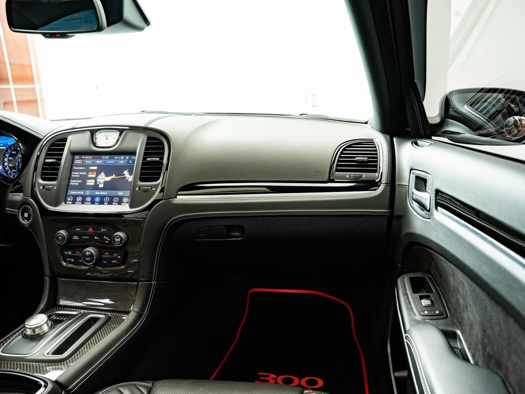 Used 2023 Chrysler 300 C RWD image 46