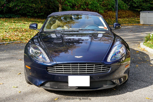 Used 2015 Aston Martin DB9 Volante image 17