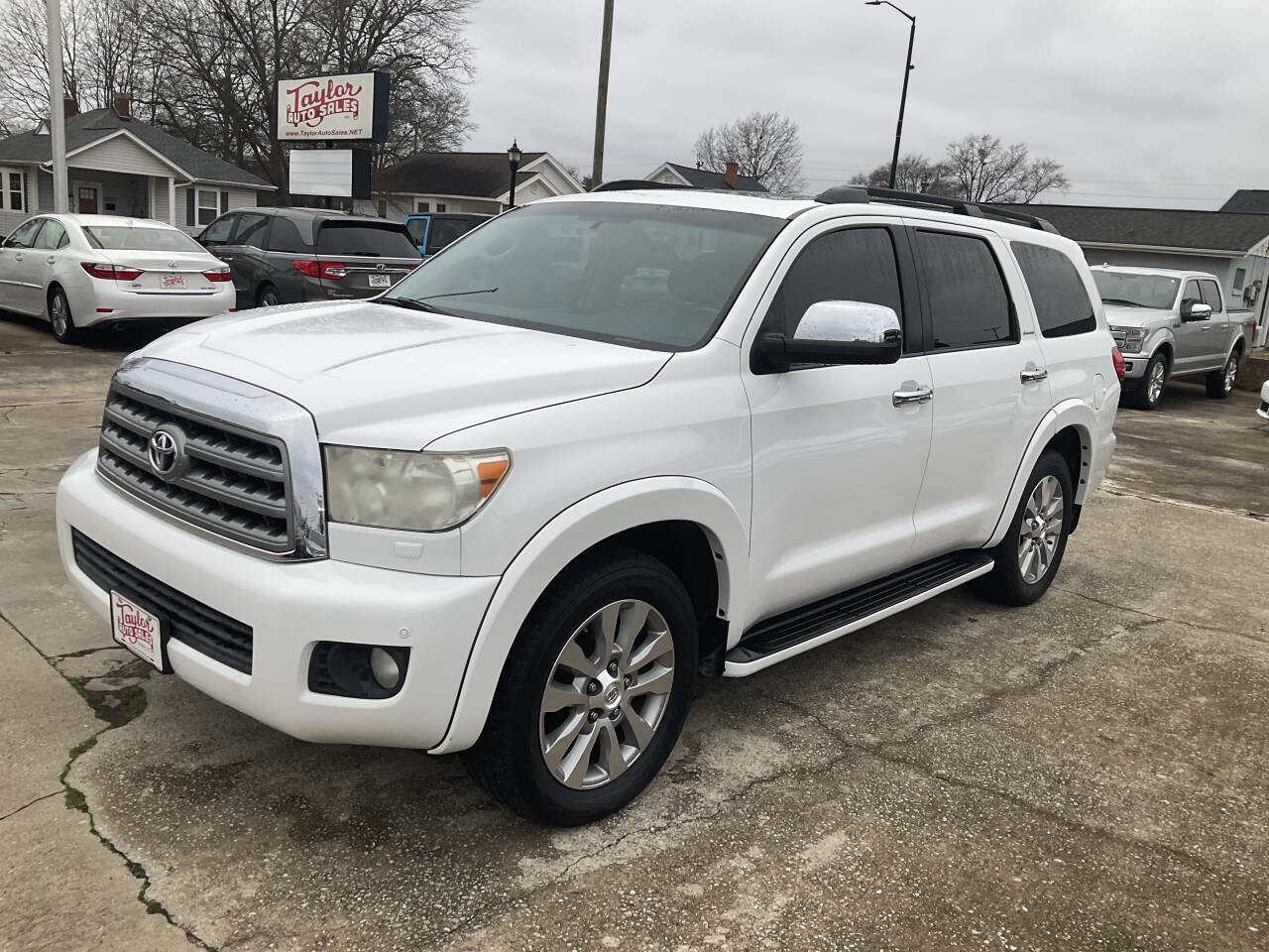 Used 2013 Toyota Sequoia Limited RWD image 7