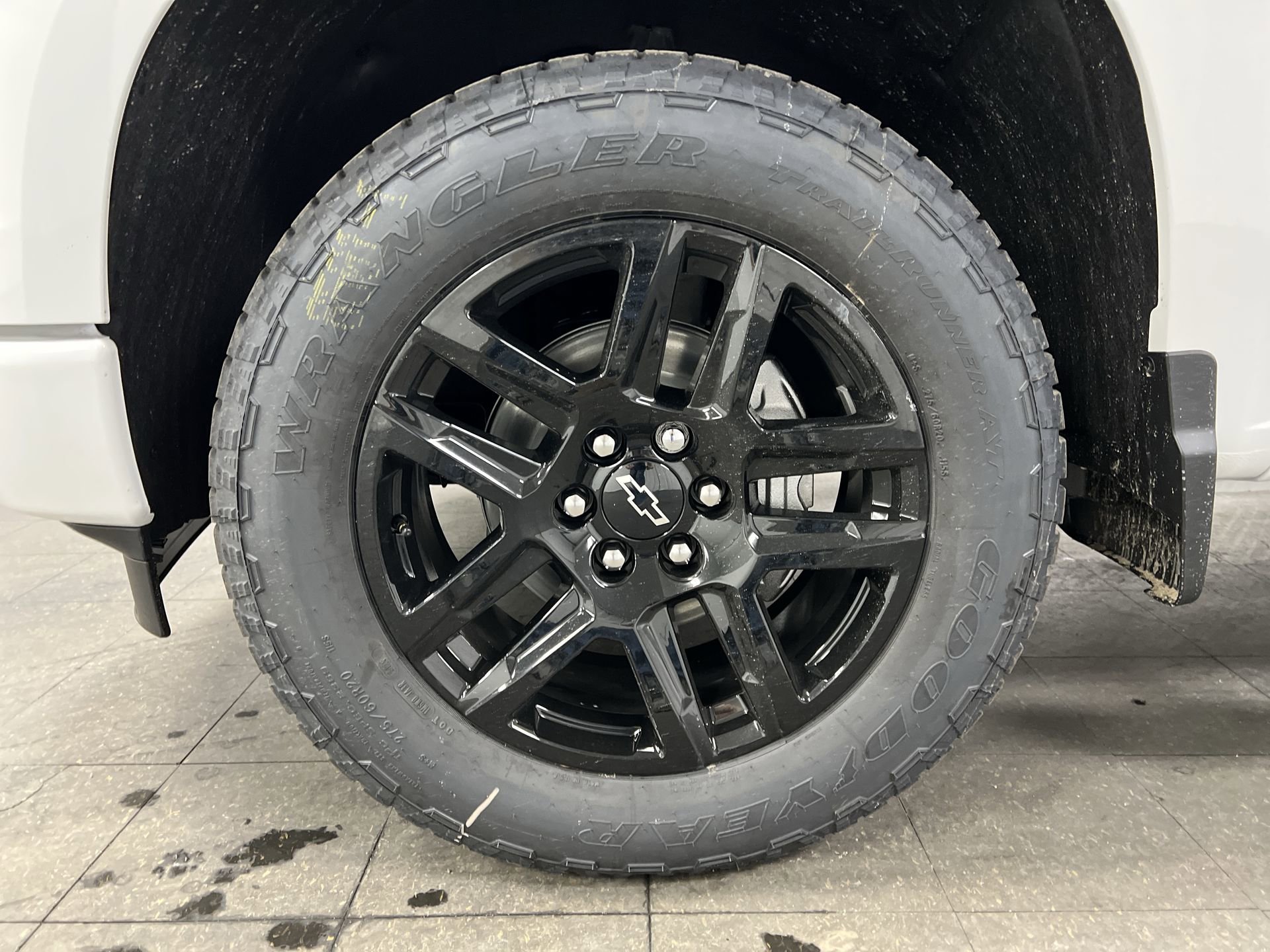 New 2026 Chevrolet Silverado 1500 Custom w/ Turbomax Blackout Package AWD/4WD image 65