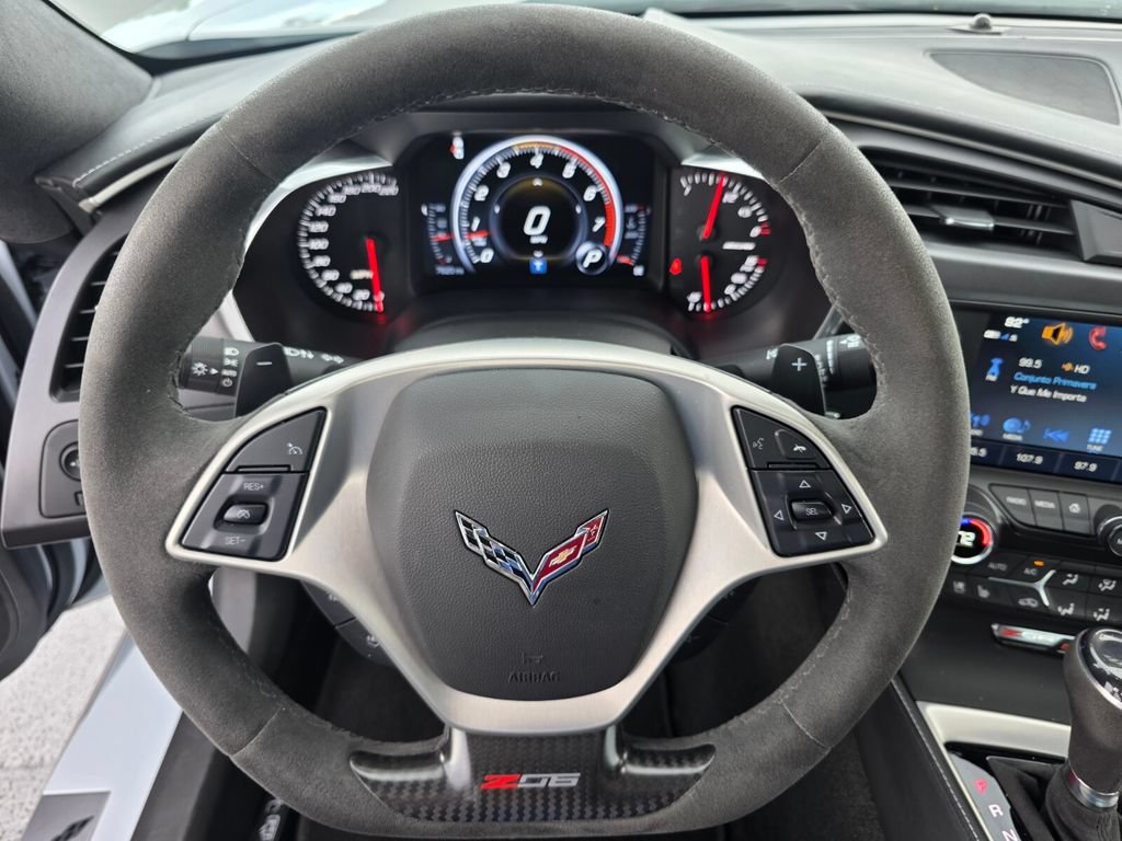 Used 2018 Chevrolet Corvette Z06 RWD image 12