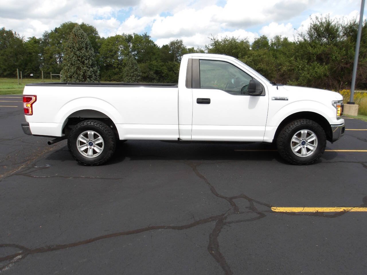 Used 2019 Ford F150 XL w/ Equipment Group 101A Mid RWD image 2