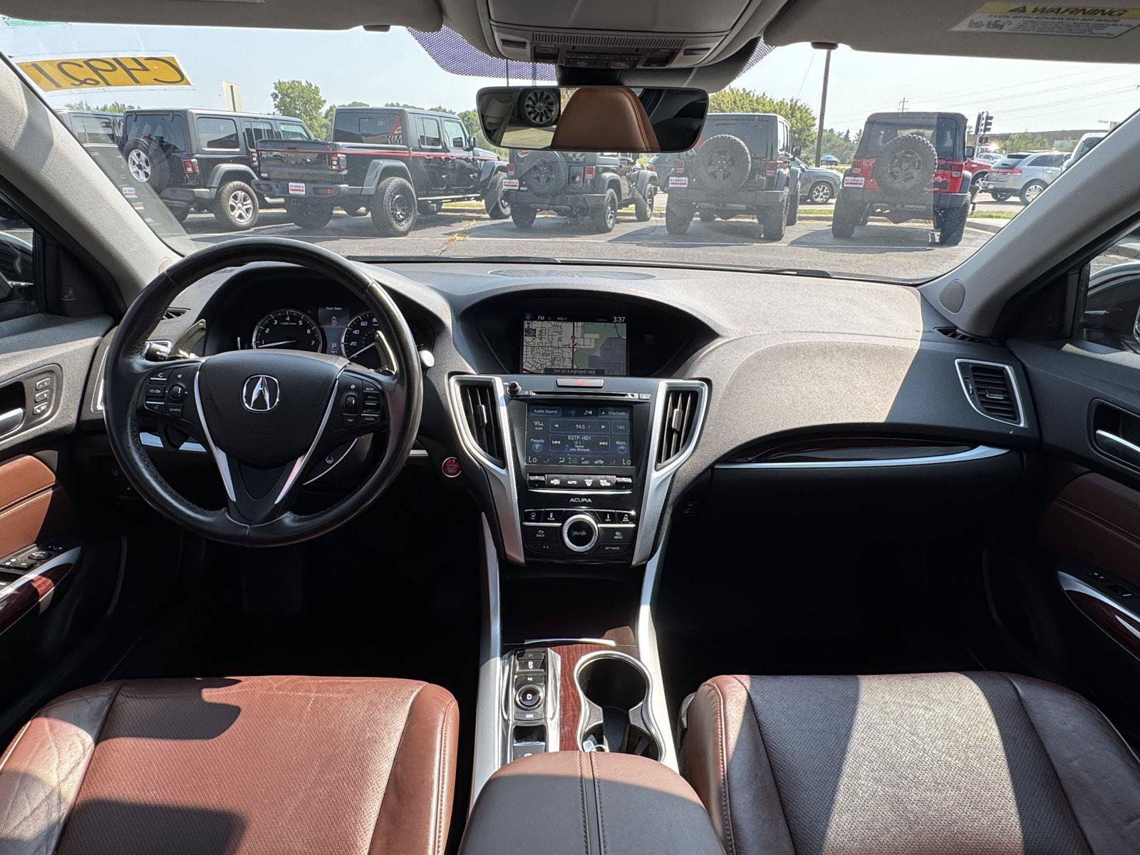 Used 2015 Acura TLX V6 w/ Technology Package FWD image 28