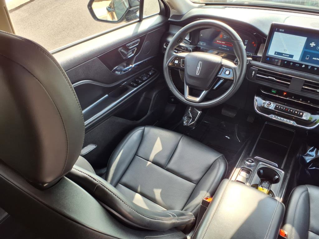 Certified 2023 Lincoln Corsair AWD w/ Equipment Group 101A image 13