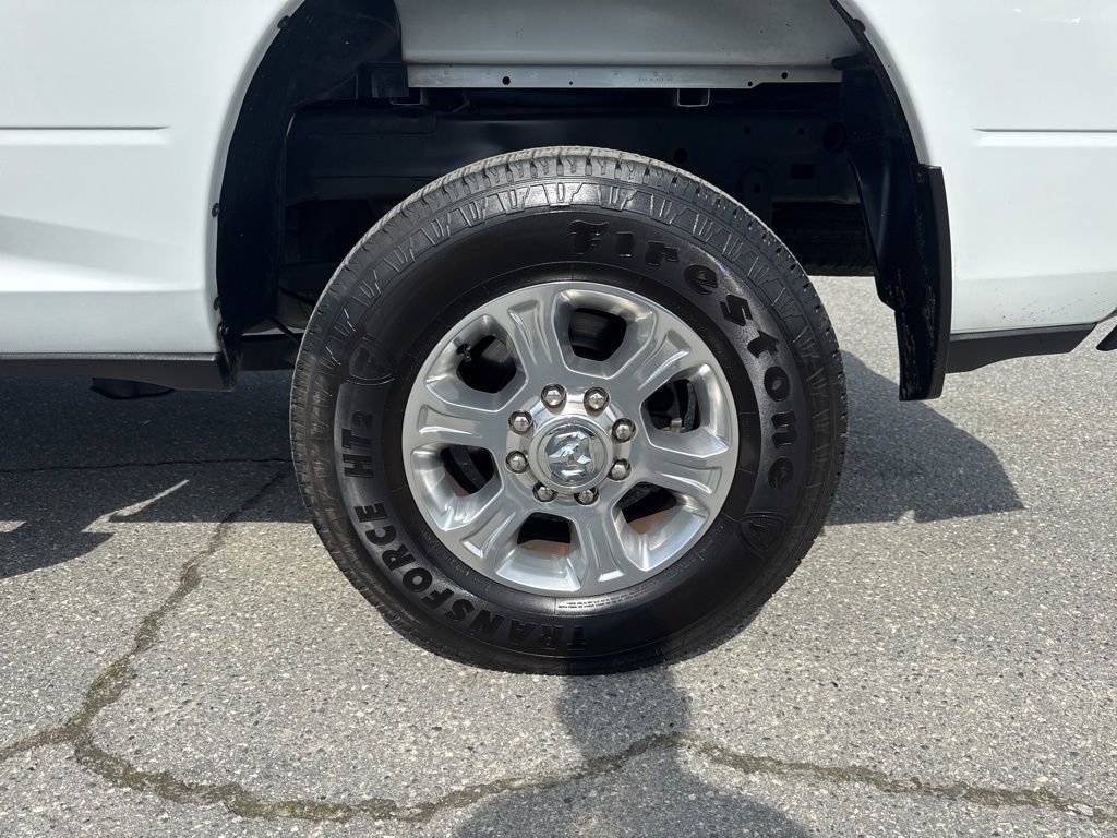 Used 2024 RAM 2500 Big Horn AWD/4WD image 31