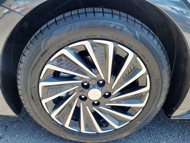 Used 2022 Hyundai Sonata Limited FWD image 14