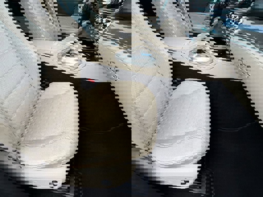 Used 2021 Mercedes-Benz GLE 450 4MATIC image 10