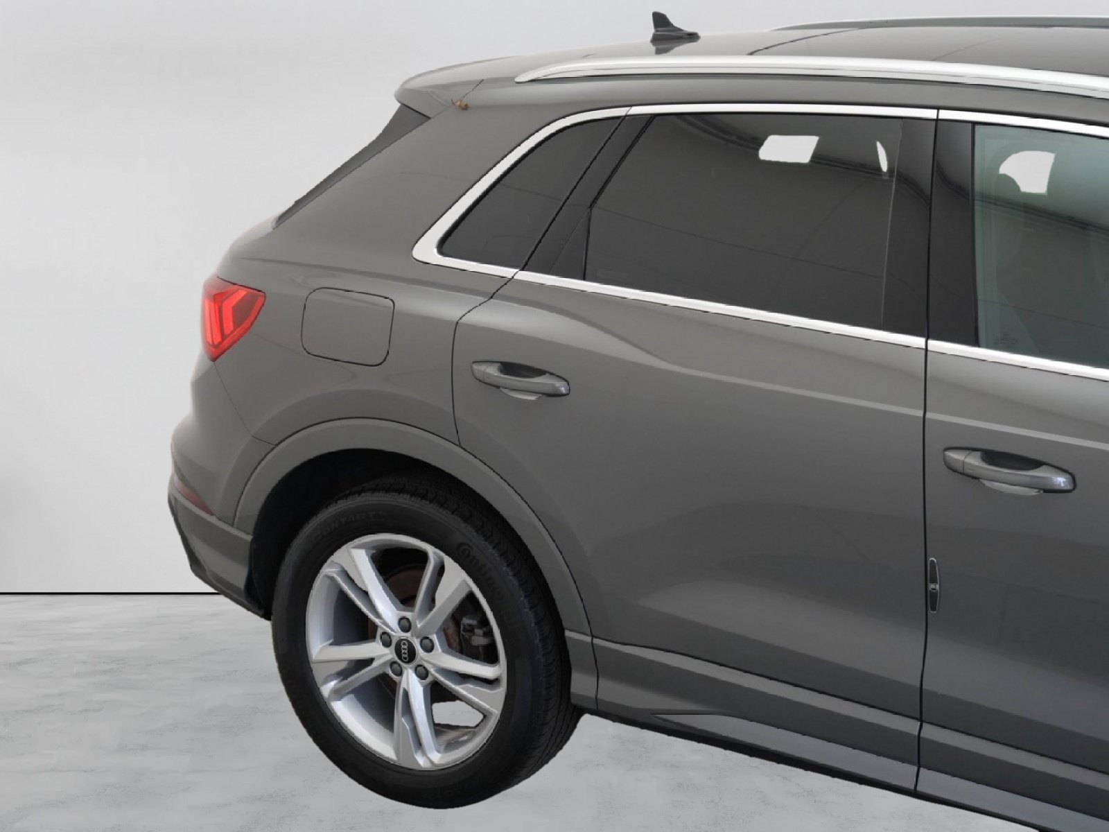 Used 2021 Audi Q3 2.0T Premium w/ Convenience Package AWD/4WD image 48