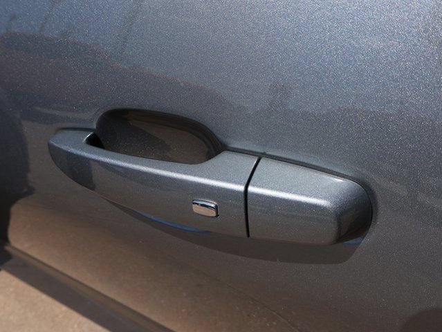 Used 2023 Chevrolet Camaro LT w/ Technology Package RWD image 15