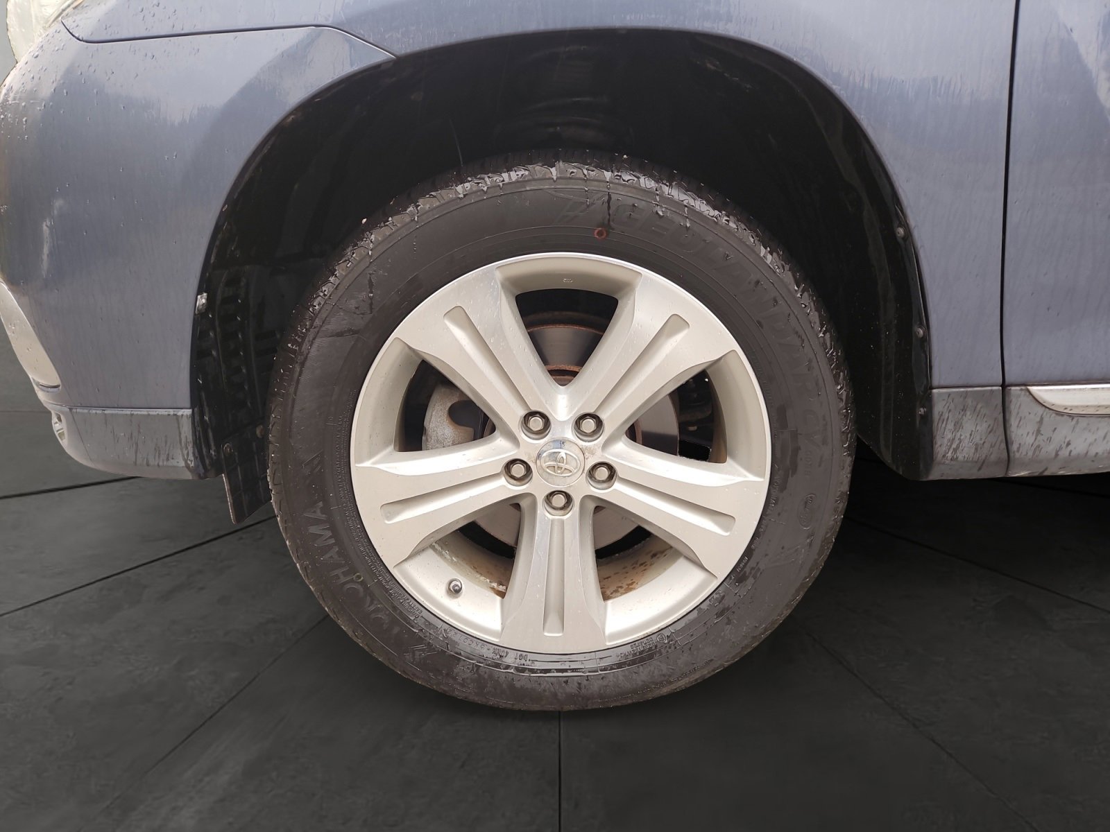 Used 2012 Toyota Highlander Limited image 14