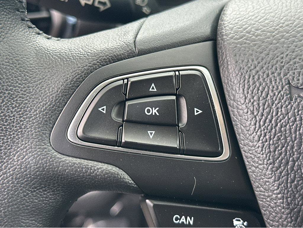 Used 2019 Ford Escape Titanium FWD image 22