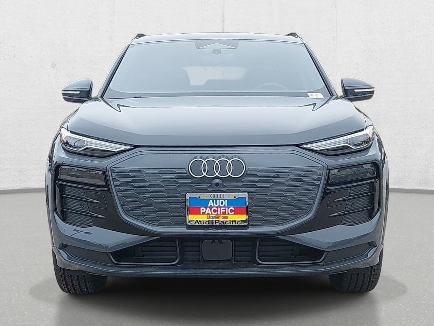 New 2027 Audi Q6 e-tron Premium AWD/4WD image 2