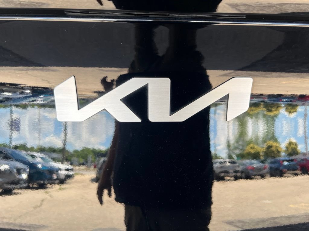 Certified 2024 Kia Sportage EX FWD image 34