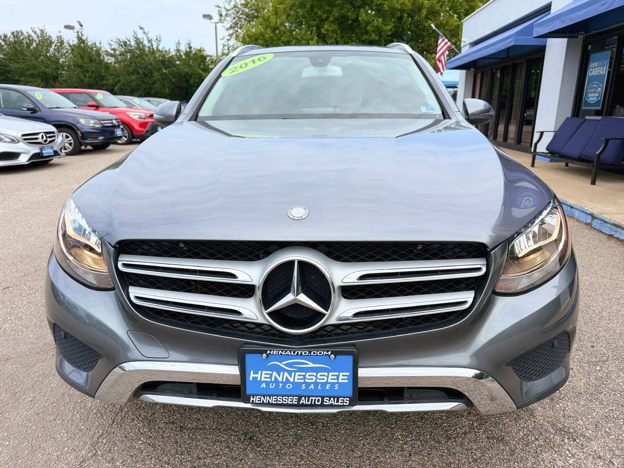 Used 2016 Mercedes-Benz GLC 300 4MATIC w/ Multimedia Package image 4