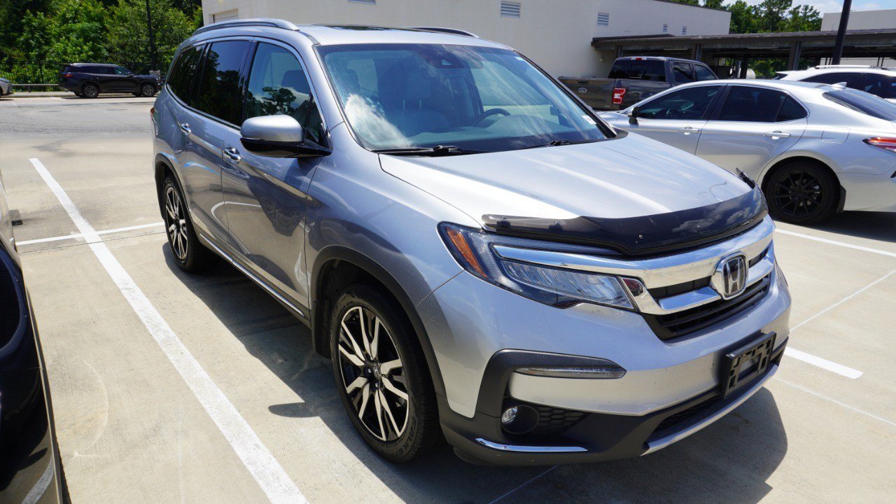 Used 2019 Honda Pilot Touring image 3